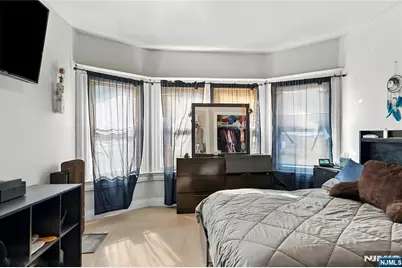 218 Elmwood Avenue, East Orange, NJ 07018 - Photo 11