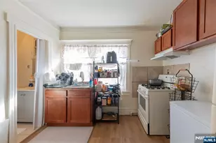 208 19th St, East Orange, NJ 07017 - Photo 13