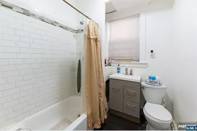 208 19th Street, East Orange, NJ 07017 - Photo 7