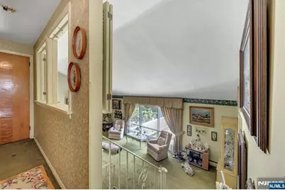 75 Cherokee Avenue, Allendale, NJ 07401 - Photo 19