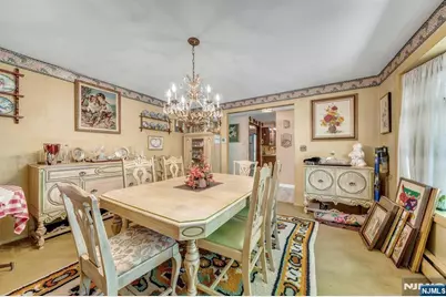 75 Cherokee Avenue, Allendale, NJ 07401 - Photo 9