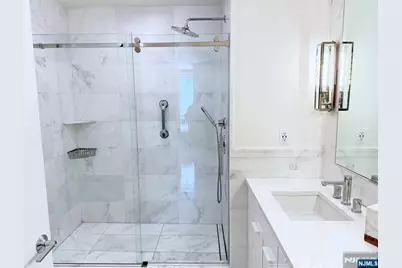 9 Ave At Port Imperial 809 #809, West New York, NJ 07093 - Photo 17