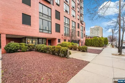 29 1st Street 408 #408, Hackensack, NJ 07601 - Photo 27