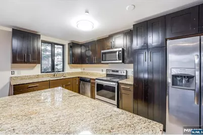 29 1st Street 408 #408, Hackensack, NJ 07601 - Photo 3