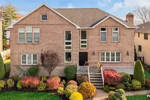 534 Brandon Pl, Cliffside Park, NJ 07010 - Photo 5