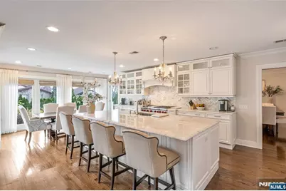 534 Brandon Place, Cliffside Park, NJ 07010 - Photo 11