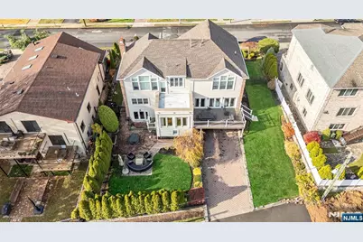 534 Brandon Place, Cliffside Park, NJ 07010 - Photo 43