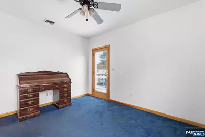 179 Fern Avenue, Lyndhurst Township, NJ 07071 - Photo 17