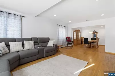 179 Fern Avenue, Lyndhurst Township, NJ 07071 - Photo 7