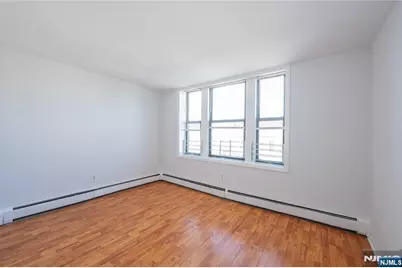 787 Summit Avenue 11 #11, Jersey City, NJ 07307 - Photo 15