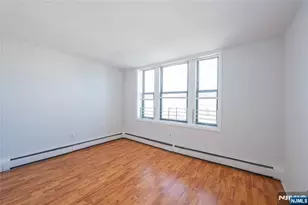 787 Summit Ave 11, Jersey City, NJ 07307 - Photo 15