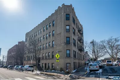 787 Summit Avenue 11 #11, Jersey City, NJ 07307 - Photo 3