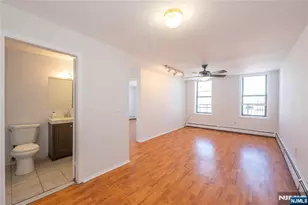 787 Summit Ave 11, Jersey City, NJ 07307 - Photo 5
