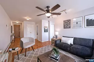 787 Summit Ave 11, Jersey City, NJ 07307 - Photo 3