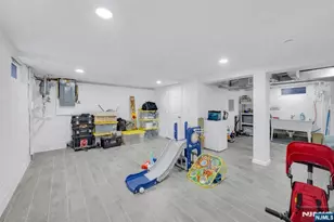 50 Henry St, Hasbrouck Heights, NJ 07604 - Photo 19