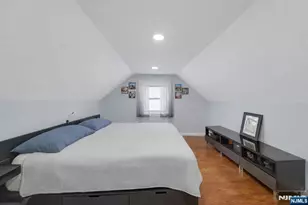 50 Henry St, Hasbrouck Heights, NJ 07604 - Photo 15