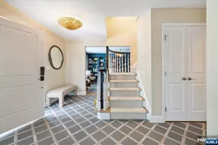 26 Laurie Dr, Englewood Cliffs, NJ 07632 - Photo 3