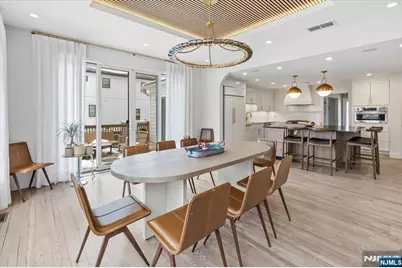 26 Laurie Drive, Englewood Cliffs, NJ 07632 - Photo 15