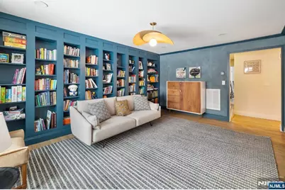 26 Laurie Drive, Englewood Cliffs, NJ 07632 - Photo 11