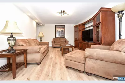 9060 Palisade Avenue 1003 #1003, North Bergen, NJ 07047 - Photo 11