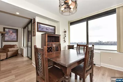 9060 Palisade Avenue 1003 #1003, North Bergen, NJ 07047 - Photo 15