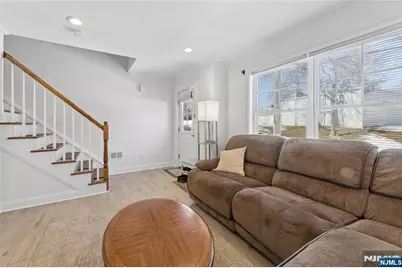 53 Crest Street, Westwood, NJ 07675 - Photo 5