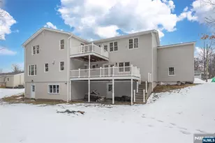 5 Pin Oak, West Caldwell, NJ 07006 - Photo 3