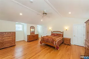 5 Pin Oak, West Caldwell, NJ 07006 - Photo 21