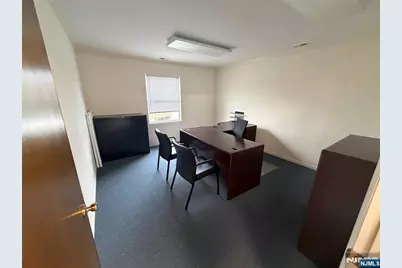 678 Westwood Avenue 2nd Floor #2nd Floor, River Vale Township, NJ 07675 - Photo 3