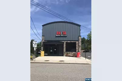 678 Westwood Avenue 2nd Floor #2nd Floor, River Vale Township, NJ 07675 - Photo 1