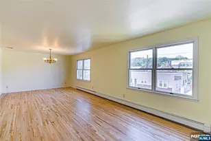 16 Harris St, Haledon, NJ 07508 - Photo 7