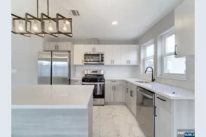 32 N 14th Street, Newark, NJ 07107 - Photo 9