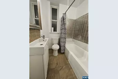 209 Mount Prospect Avenue 22 #22, Newark, NJ 07104 - Photo 3