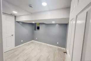 413 S 16th St, Newark, NJ 07103 - Photo 31