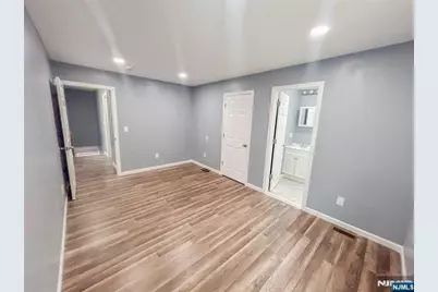 413 S 16th Street, Newark, NJ 07103 - Photo 15