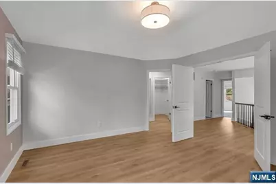 153 Oldwoods Court, Mahwah, NJ 07430 - Photo 21