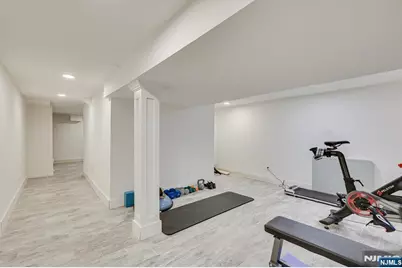 299A 7th Avenue, Newark, NJ 07107 - Photo 29