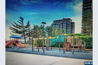 300 Winston Drive 207 #207, Cliffside Park, NJ 07010 - Photo 5