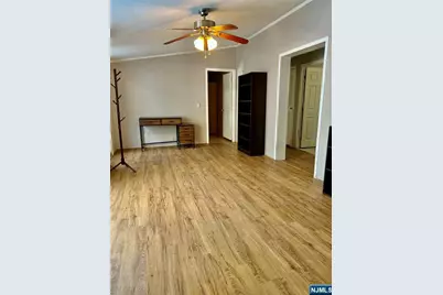 600 Pulis Pulis, Mahwah, NJ 07430 - Photo 5