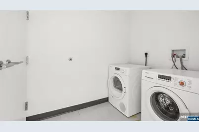 1 Executive Drive 408 #408, Fort Lee, NJ 07024 - Photo 21