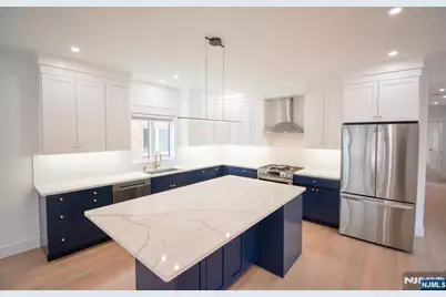 28 Prospect Street, Palisades Park, NJ 07650 - Photo 5