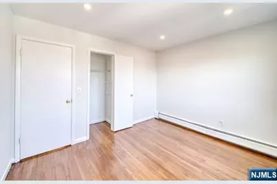 1462B River Road, Edgewater, NJ 07020 - Photo 11