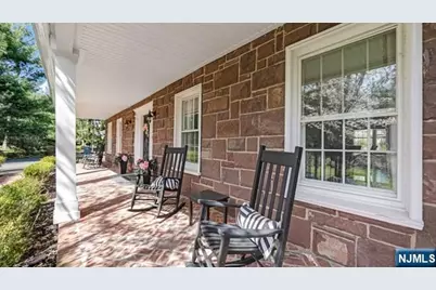 202 Chestnut Ridge Road, Saddle River, NJ 07458 - Photo 5
