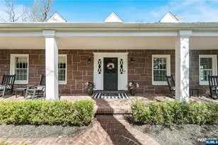 202 Chestnut Ridge Rd, Saddle River, NJ 07458 - Photo 7