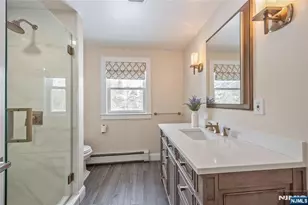 202 Chestnut Ridge Rd, Saddle River, NJ 07458 - Photo 33