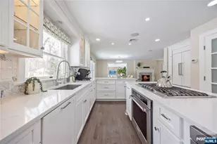 202 Chestnut Ridge Rd, Saddle River, NJ 07458 - Photo 15