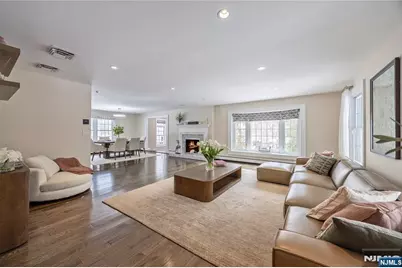 202 Chestnut Ridge Road, Saddle River, NJ 07458 - Photo 9