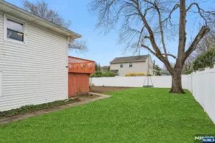 201 Rockland Ave, River Vale Township, NJ 07675 - Photo 23