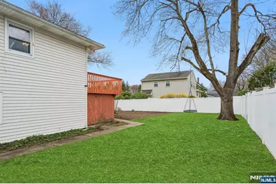 201 Rockland Avenue, River Vale Township, NJ 07675 - Photo 31