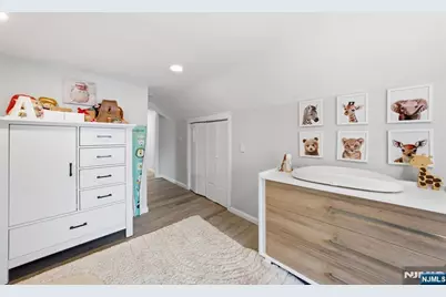 444 Oncrest Terrace, Cliffside Park, NJ 07010 - Photo 35